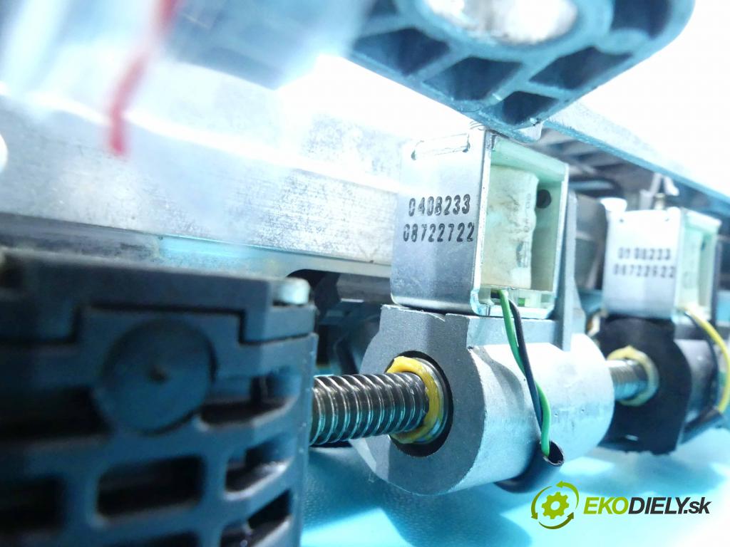 Jaguar XF 2007-2015 2.7 V6 207 HP automatic 152 kW 2720 cm3 4- Sloupec: volant 2W93-3C529-AK (Tyče riadenia (volantu))