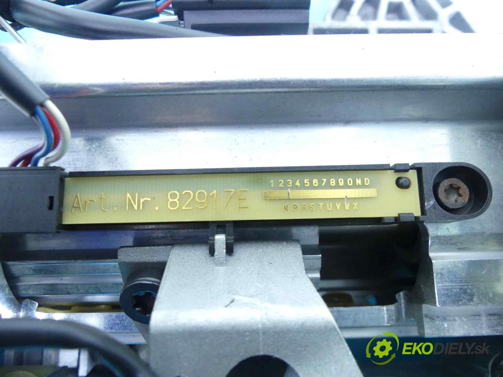 Jaguar XF 2007-2015 2.7 V6 207 HP automatic 152 kW 2720 cm3 4- Sloupec: volant 2W93-3C529-AK (Tyče riadenia (volantu))