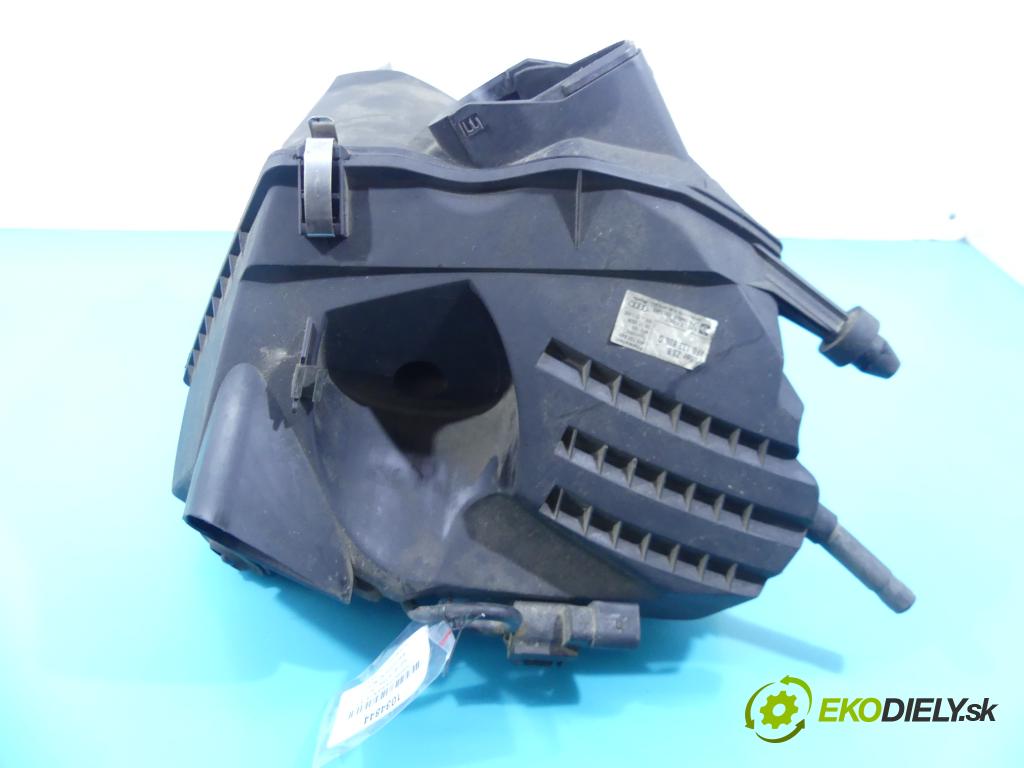 Audi A6 C6 2004-2011 3,2.0 FSI 256KM automatic 188 kW 3123 cm3 4- obal filtra vzduchu 4F0133835G (Kryty filtrů)