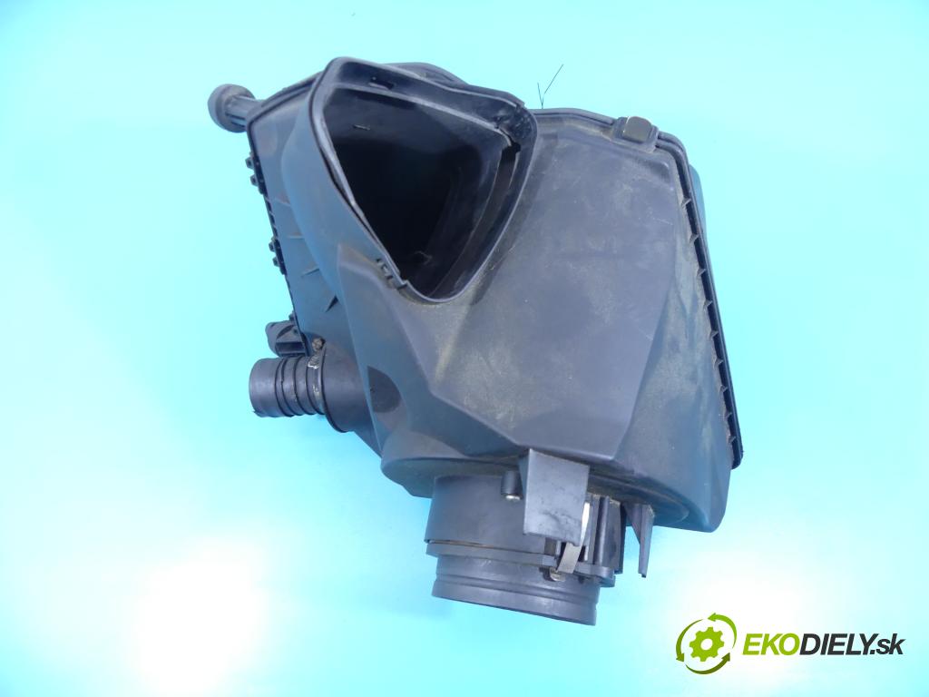 Audi A6 C6 2004-2011 3,2.0 FSI 256KM automatic 188 kW 3123 cm3 4- obal filtra vzduchu 4F0133835G (Kryty filtrů)