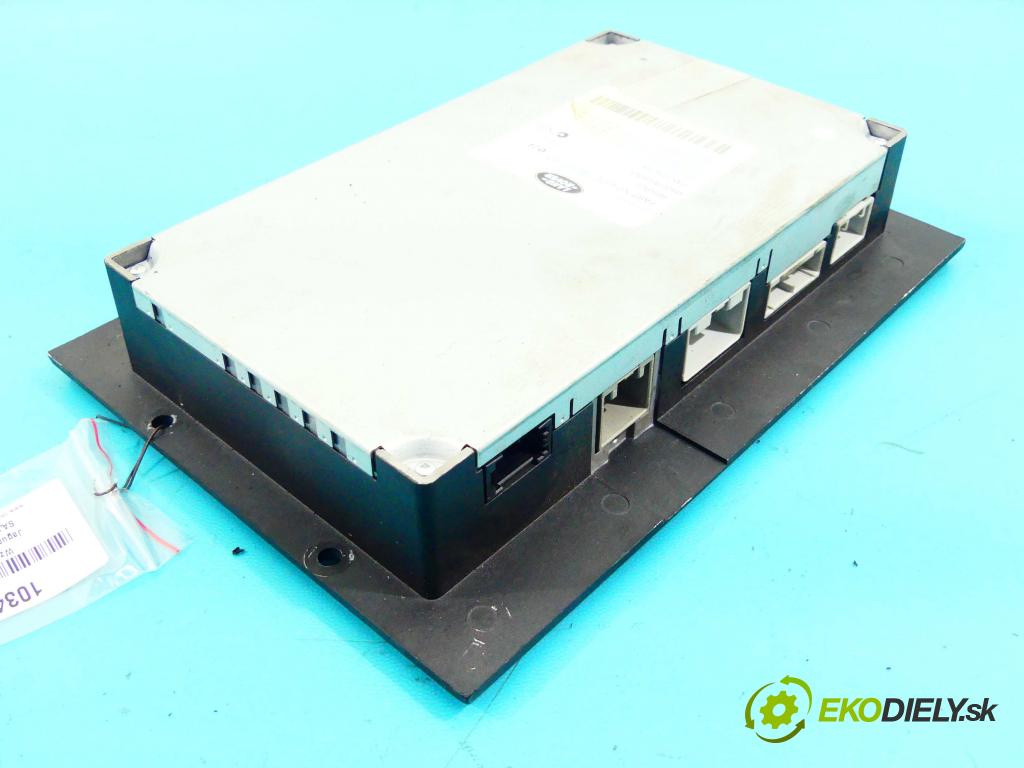 Jaguar XF 2007-2015 2.7 TD V6 207 HP automatic 152 kW 2720 cm3 4- Zesilovač: 6H52-18C808-DD (Zosilňovače)