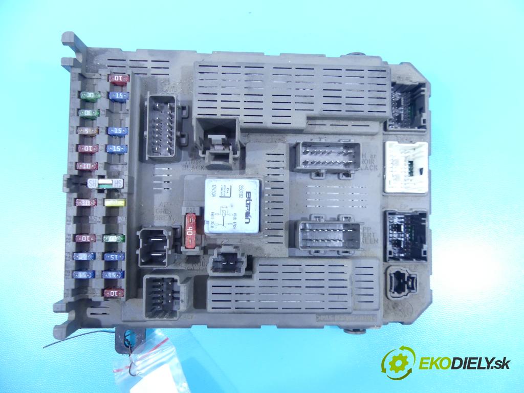 Citroen C5 2001-2008 2.0 hdi 109 HP manual 80 kW 1997 cm3 5- modul riadiaca jednotka 9643805380 (Ostatné)