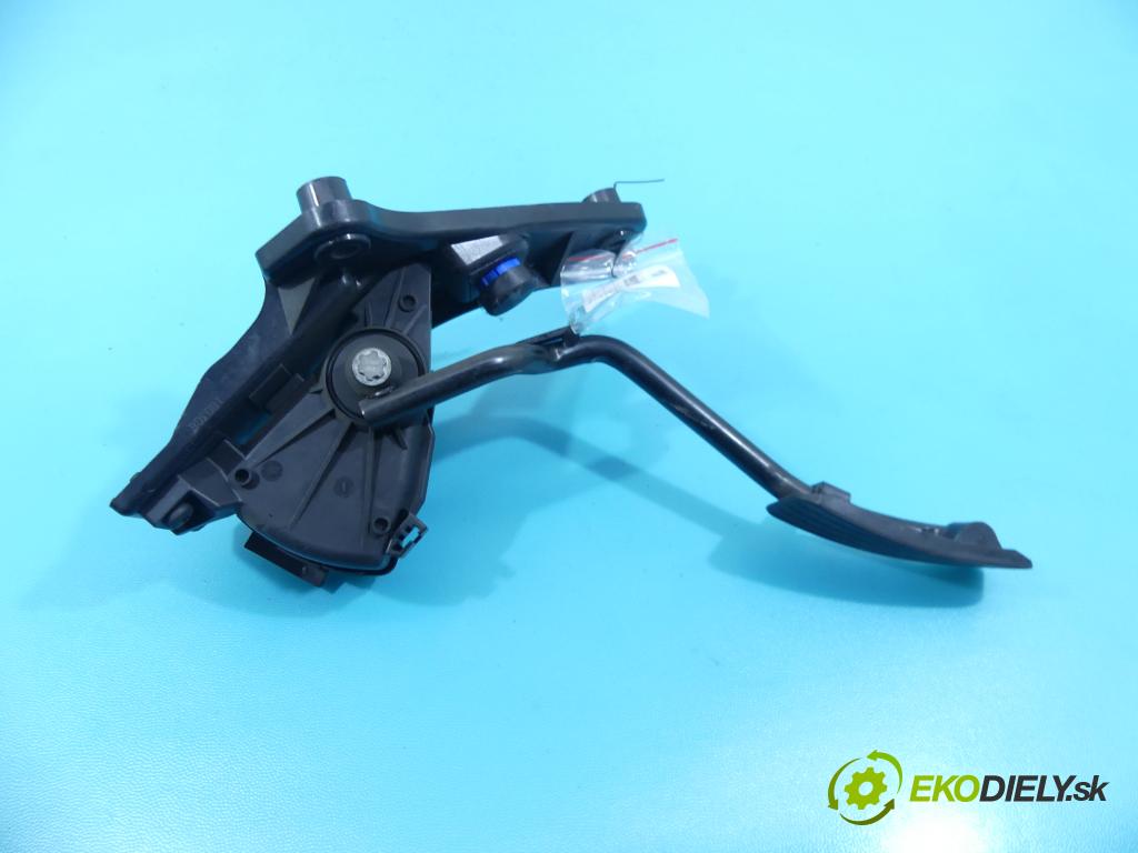 Jaguar XF 2007-2015 2.7 V6 207 HP automatic 152 kW 2720 cm3 4- pedále 8X23-9F832-A (Pedále)