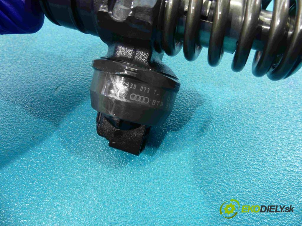 Vw Polo IV 9N 2001-2009 1.4 tdi 75 HP manual 55 kW 1422 cm3 5- vstrekovacie čerpadlo 0414720035 (Vstrekovače)