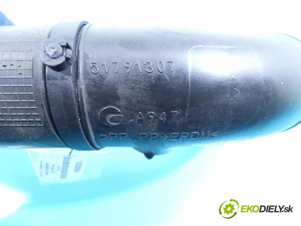 Alfa romeo 159 1.8 16v 140 HP manual 103 kW 1796 cm3 4- Trubka: 51791307