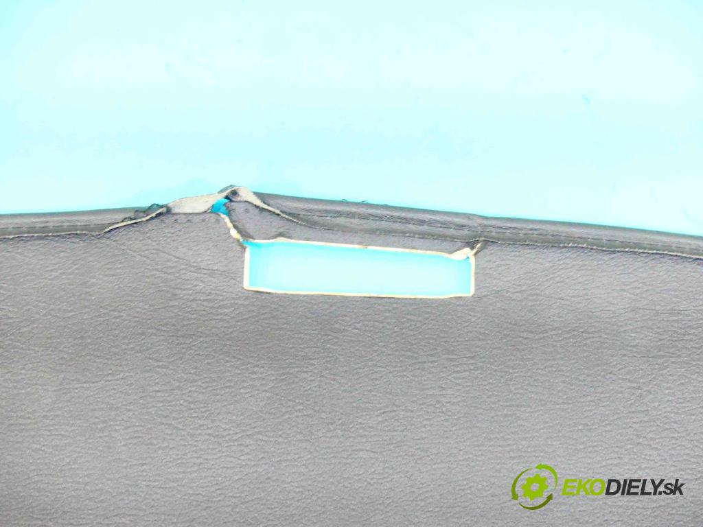 Mazda Cx-7 2.2 MZR-CD: 173KM manual 127 kW 2184 cm3 5- roleta  (Rolety kufra)