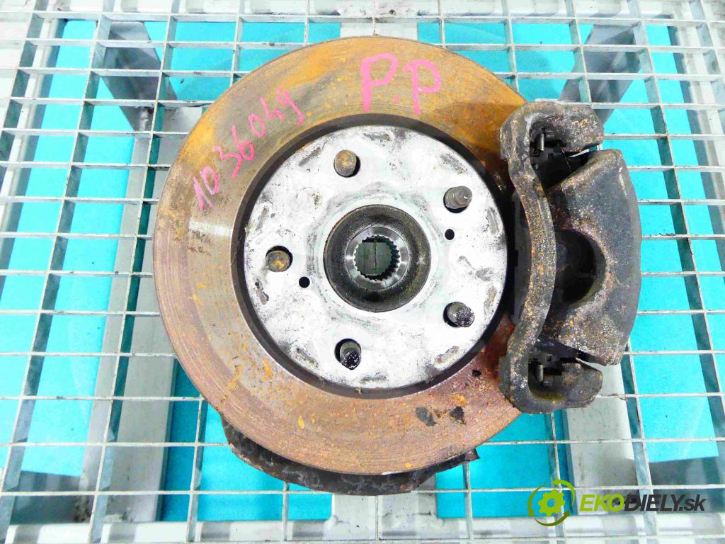 Toyota Corolla E15 2007-2014 1.6 vvti 124hp manual 91 kW 1598 cm3 4- náboj pravé  (Náboje)