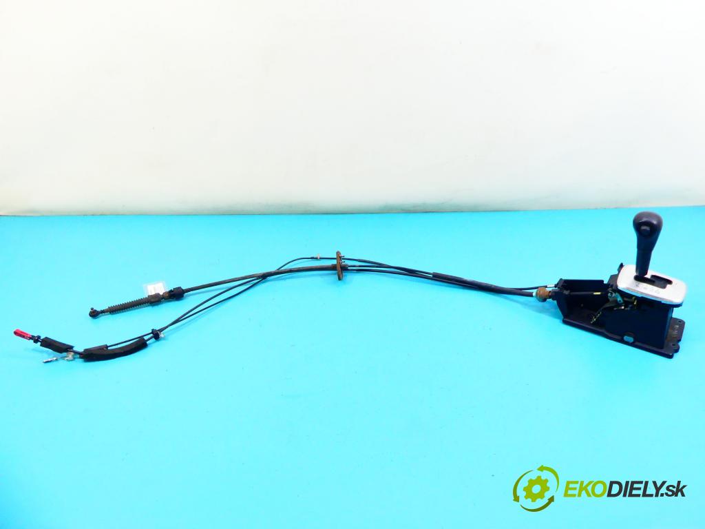 Mitsubishi Outlander I 2003-2006 2.0 16v 136 HP automatic 100 kW 1997 cm3 5- Páka: Změny: stupeň,rýchlosť  (Rýchlostné páky / kulisy)