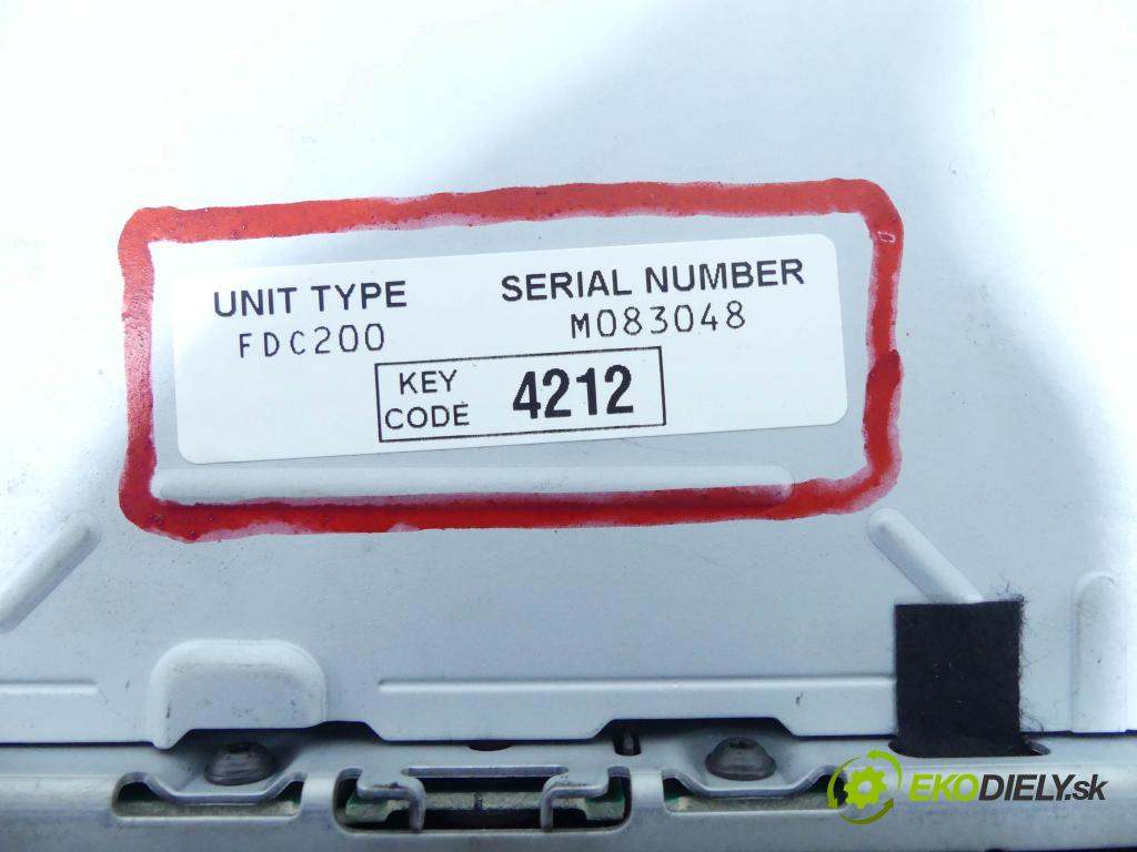 Ford Focus Mk2 2004-2011 1.6 tdci 109 hp manual 80 kW 1560 cm3 5- Radio továrna: 6000 CD