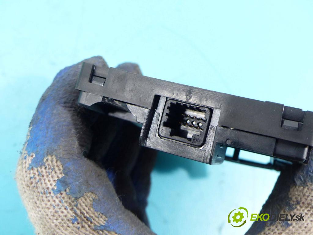 Renault Megane III 2008-2016 1.4 tce 131 hp manual 96 kW 1397 cm3 5- řídící jednotka motoru 237100293R