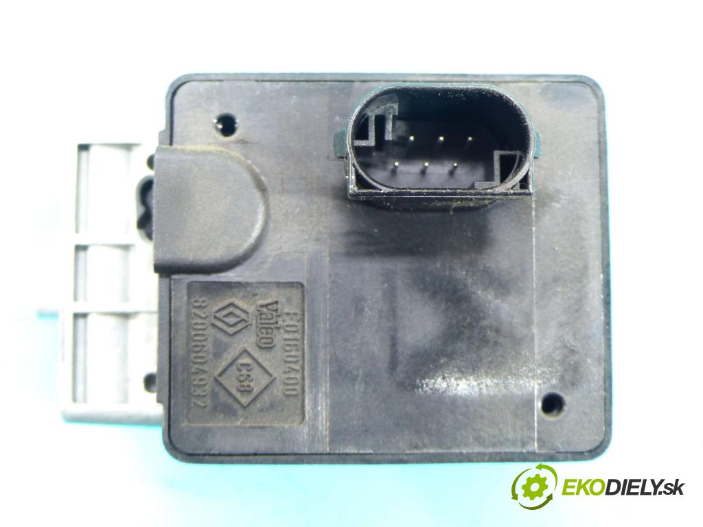 Renault Megane III 2008-2016 1.4 tce 131 hp manual 96 kW 1397 cm3 5- řídící jednotka motoru 237100293R