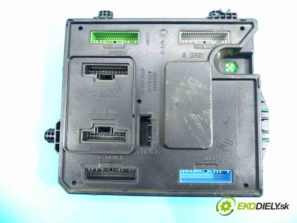 Renault Megane III 2008-2016 1.4 tce 131 hp manual 96 kW 1397 cm3 5- řídící jednotka motoru 237100293R