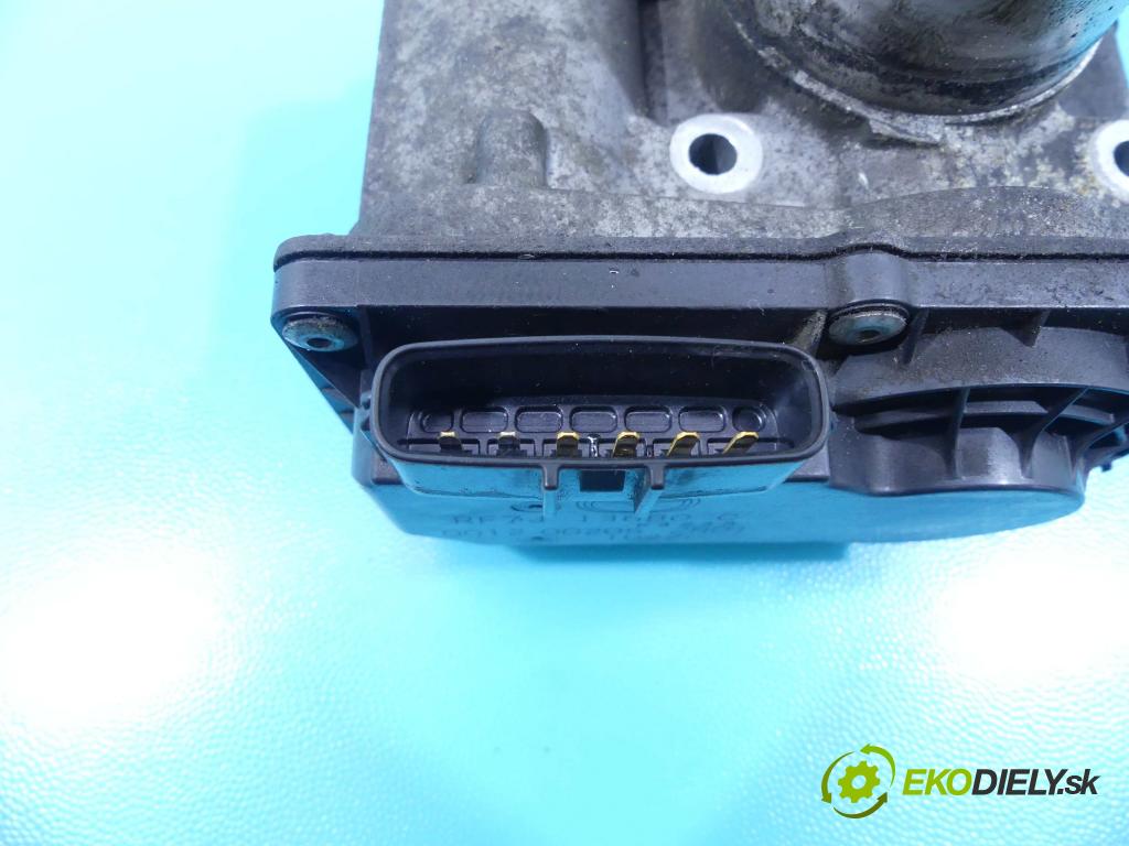 Mazda 5 2005-2010 2.0d 110 HP manual 81 kW 1998 cm3 5- klapka RF7J136B0 (Škrtiace klapky)