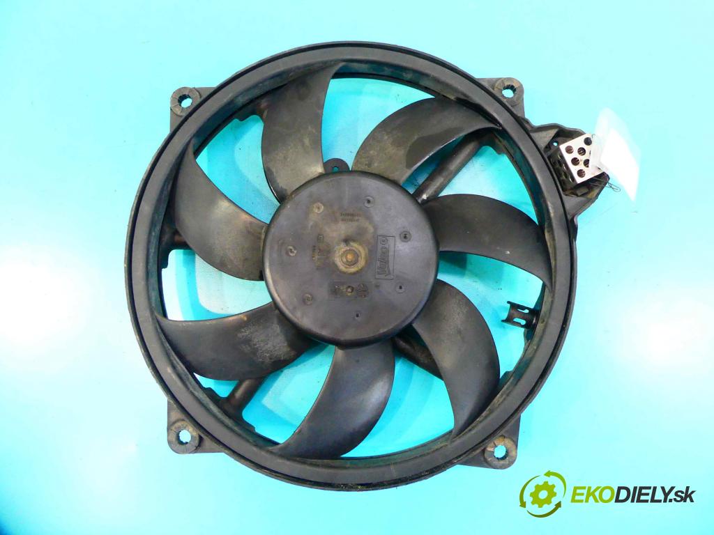 Renault Megane III 2008-2016 1.4 tce 131 HP manual 96 kW 1397 cm3 5- Ventilátor chladiča 214810898R