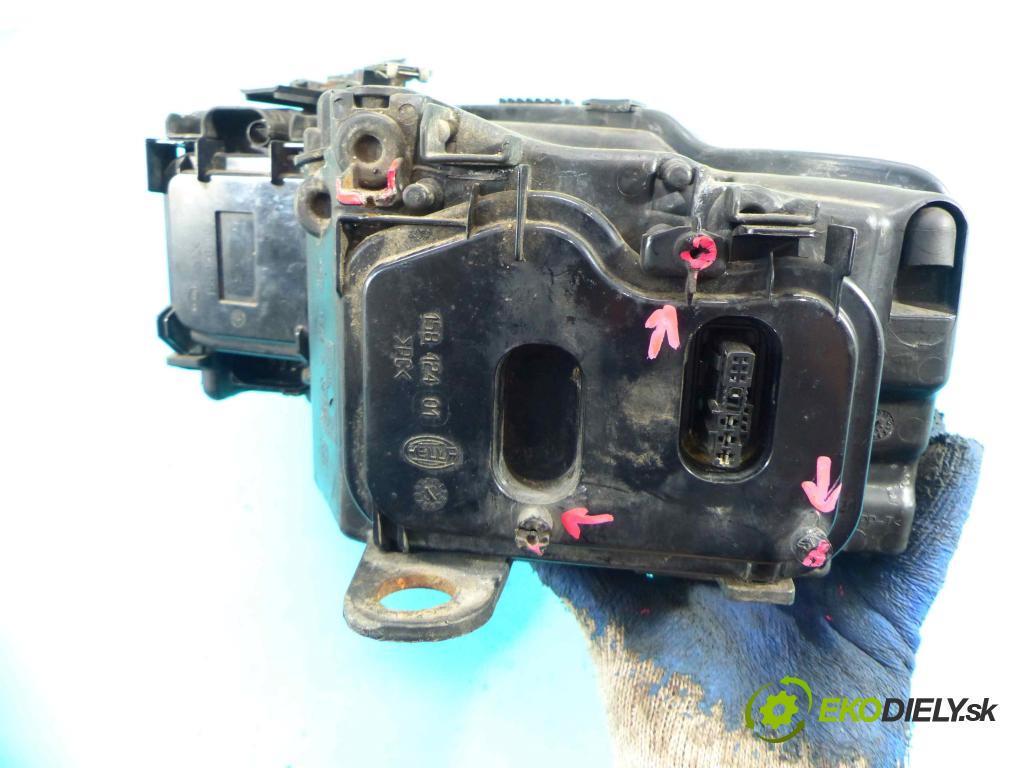 Audi A8 D3 2002-2009 4.2 V8 334HP automatic 246 kW 4172 cm3 4- Reflektor: pravý  (Pravé)