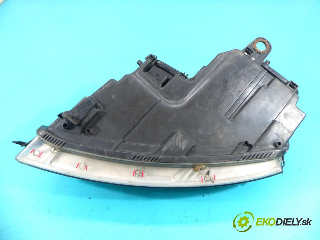 Audi A8 D3 2002-2009 4.2 V8 334HP automatic 246 kW 4172 cm3 4- Reflektor: pravý  (Pravé)