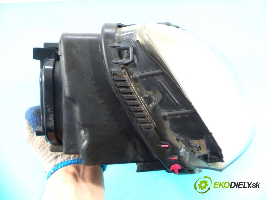 Audi A8 D3 2002-2009 4.2 V8 334HP automatic 246 kW 4172 cm3 4- Reflektor: pravý  (Pravé)