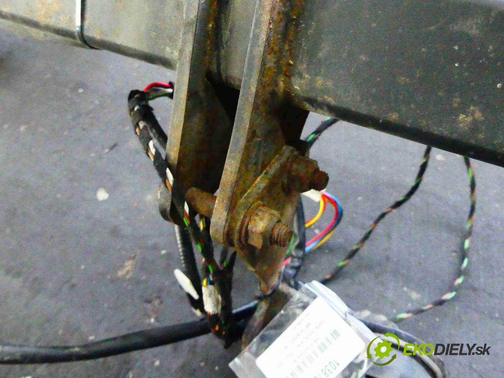 Toyota Corolla Verso II 2004-2009 2.2 D4D 136hp manual 100 kW 2231 cm3 5- oko tažné