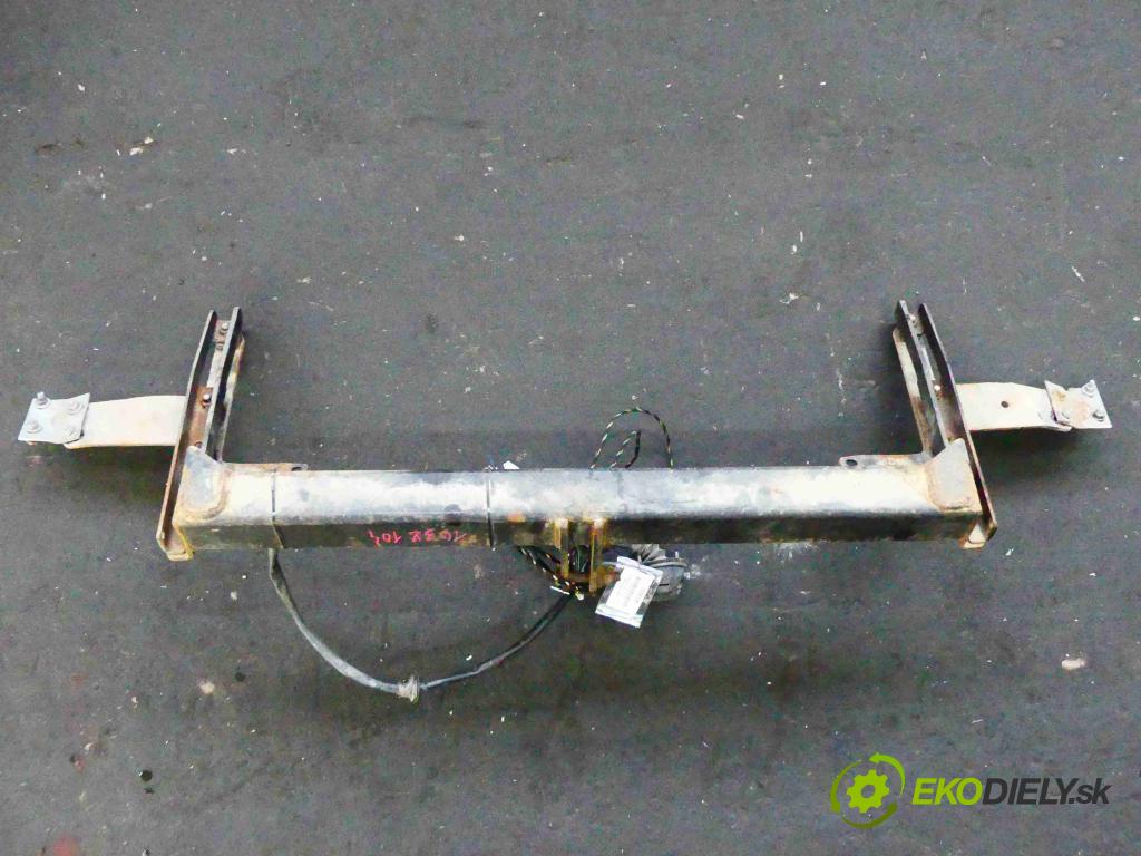 Toyota Corolla Verso II 2004-2009 2.2 D4D 136hp manual 100 kW 2231 cm3 5- oko tažné