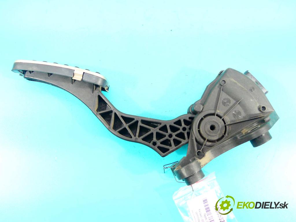 Kia Ceed I 2006-2012 2.0 crdi 140 HP manual 103 kW 1991 cm3 5- pedále 32700-2H310 (Pedále)