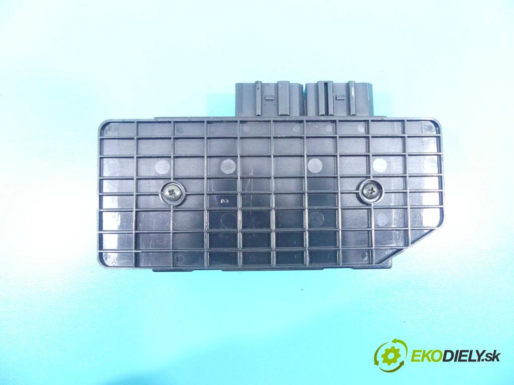 Vw Passat B5 1995-2005 1.6 101 HP manual 74 kW 1595 cm3 5- modul riadiaca jednotka 1J0959799F (Ostatné)
