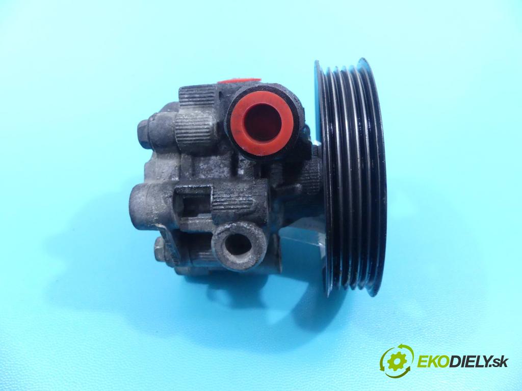 Toyota Corolla Verso II 2004-2009 2.0 D4D 116 HP manual 85 kW 1995 cm3 5- čerpadlo posilovač  (Servočerpadlá, pumpy riadenia)