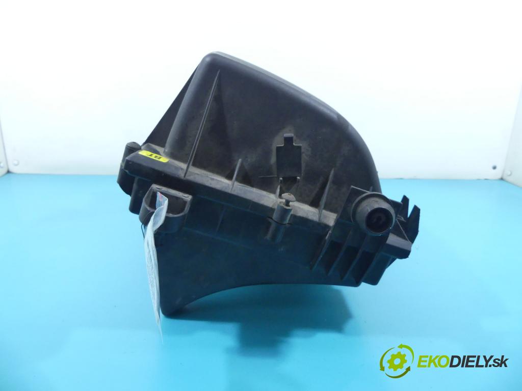 Opel Vectra C 2002-2008 2.2 16v 147 hp manual 108 kW 2198 cm3 5- obal filtra vzduchu  (Kryty filtrů)