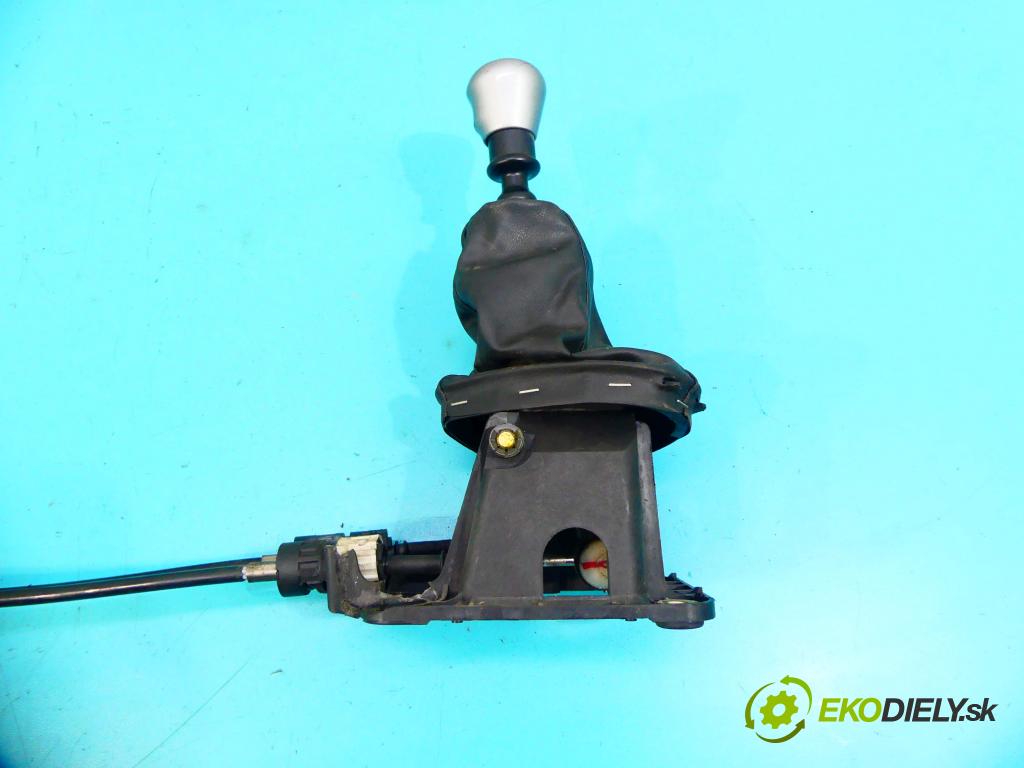 Ford Focus Mk1 1998-2004 1.8 tddi 90 HP manual 66 kW 1753 cm3 5- Páka: Změny: stupeň,rýchlosť  (Rýchlostné páky / kulisy)