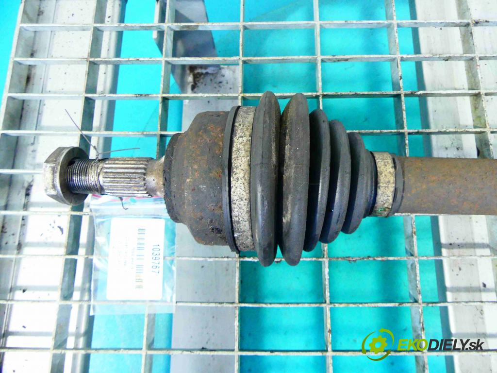 Citroen C4 picasso 06-13 1.6 hdi 109 HP manual 80 kW 1560 cm3 5- poloos ľavé  (Poloosy)