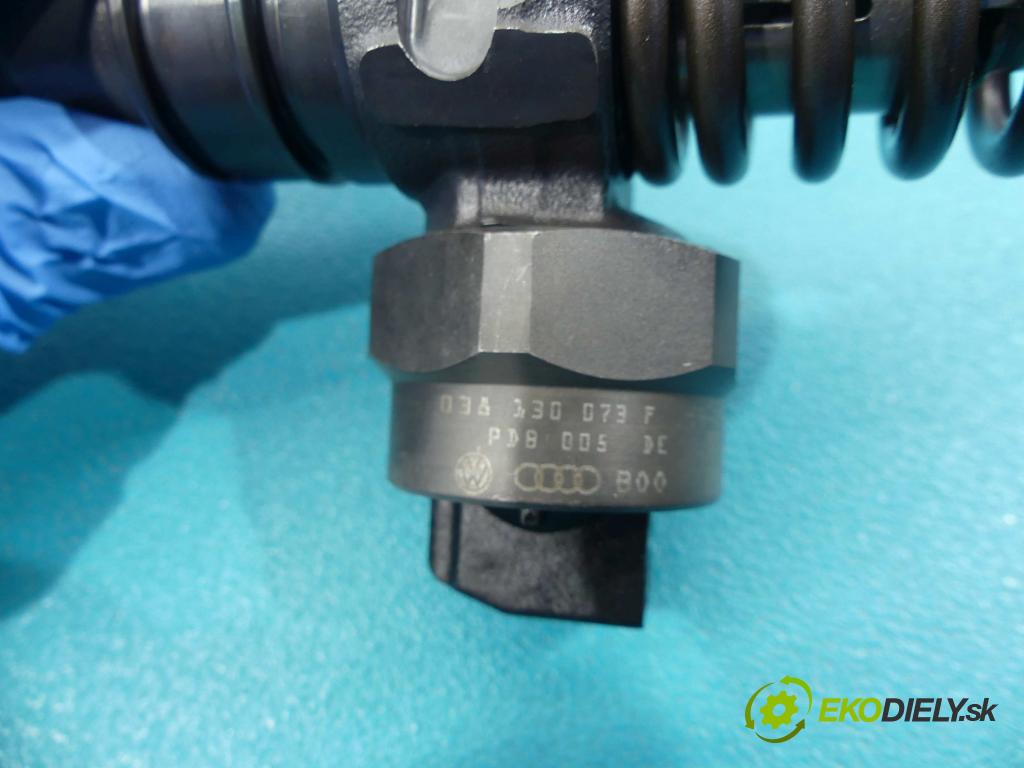 Vw Bora 1.9 tdi 116 HP manual 85 kW 1896 cm3 5- vstrekovacie čerpadlo 0414720007 (Vstrekovače)