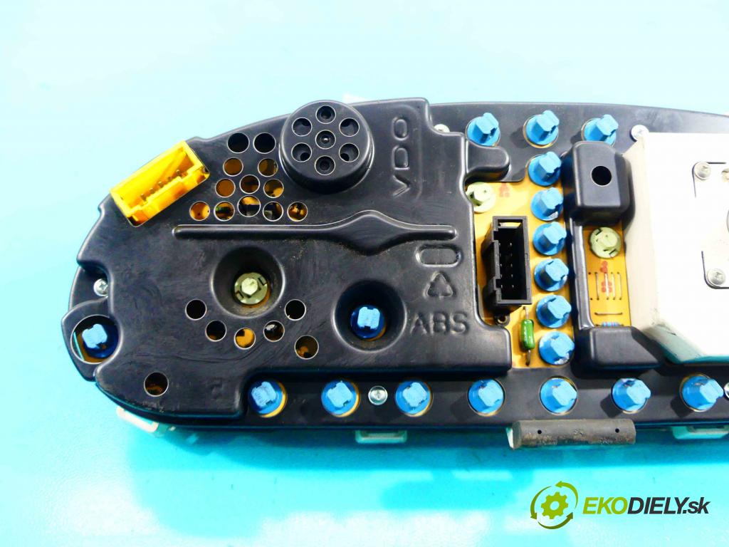 Skoda Felicia 1.3 mpi 68 hp manual 50 kW 1289 cm3 5- Přístrojová deska 443431153820 (Přístrojové desky, displeje)