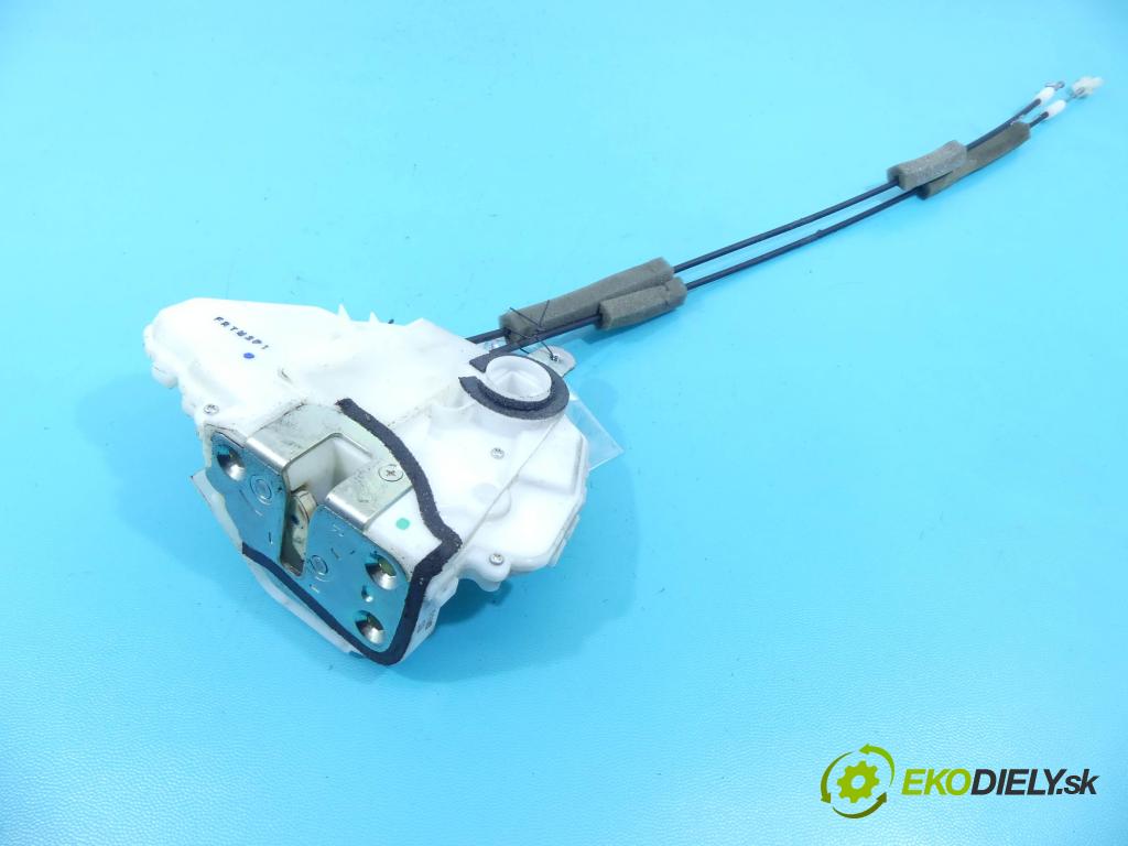 Honda City V 2008-2013 1.3 16v 99 hp manual 73 kW 1339 cm3 4- zámek přední pravý 