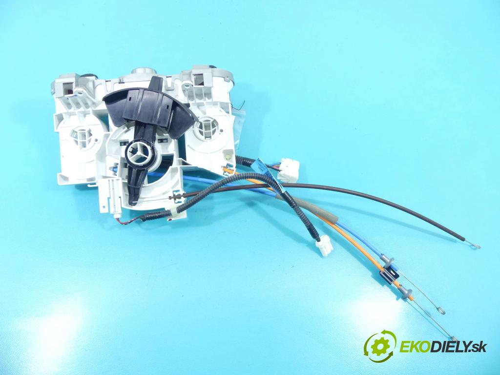 Honda City V 2008-2013 1.3 16v 99 HP manual 73 kW 1339 cm3 4- panel kúrenia