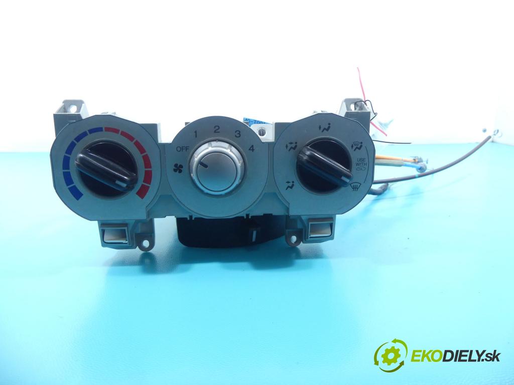Honda City V 2008-2013 1.3 16v 99 HP manual 73 kW 1339 cm3 4- panel kúrenia 