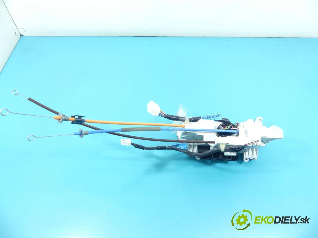 Honda City V 2008-2013 1.3 16v 99 HP manual 73 kW 1339 cm3 4- panel kúrenia