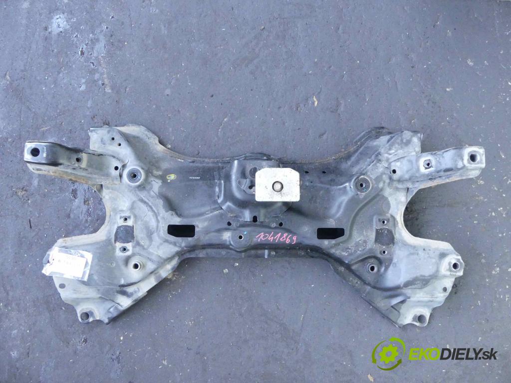 Honda City V 2008-2013 1.3 16v 99 hp manual 73 kW 1339 cm3 4- výztuha motoru 