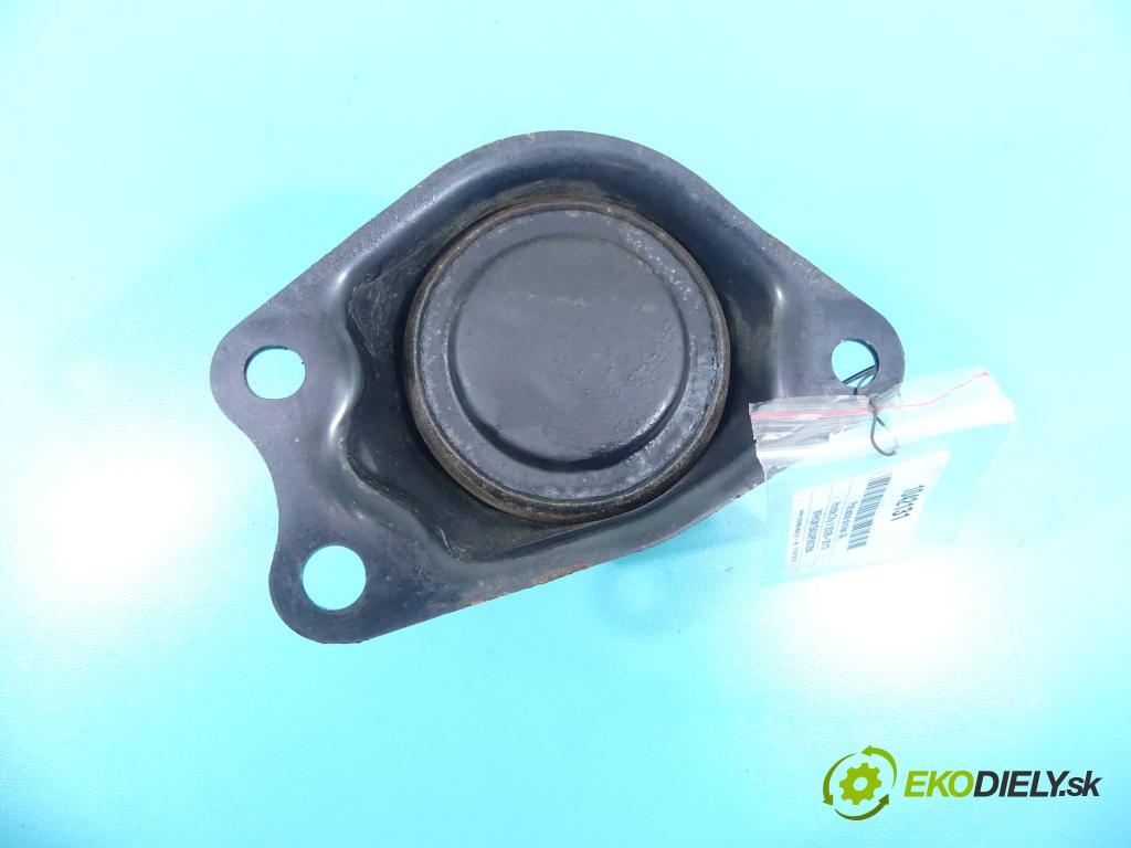 Honda City V 2008-2013 1.3 16v 99 HP manual 73 kW 1339 cm3 4- airbag motora  (Držiaky motora)