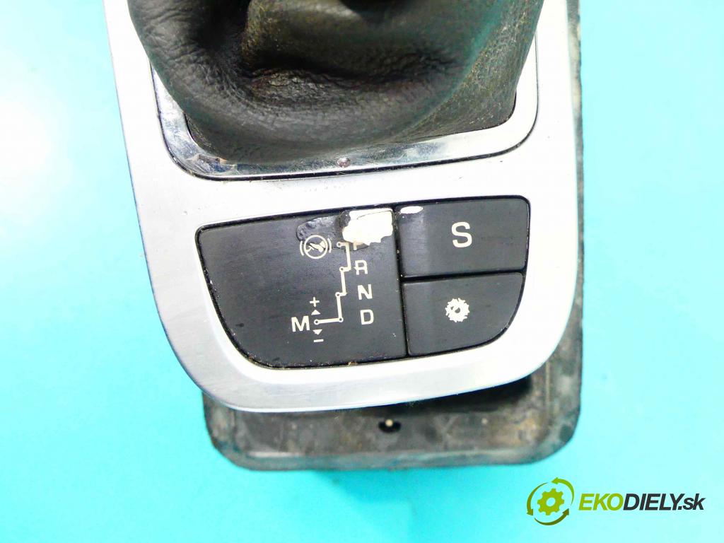 Citroen C5 II 2008-2017 2.7 hdi 204 HP automatic 150 kW 2720 cm3 5- Páka: Změny: stupeň,rýchlosť 9681617780 (Rýchlostné páky / kulisy)