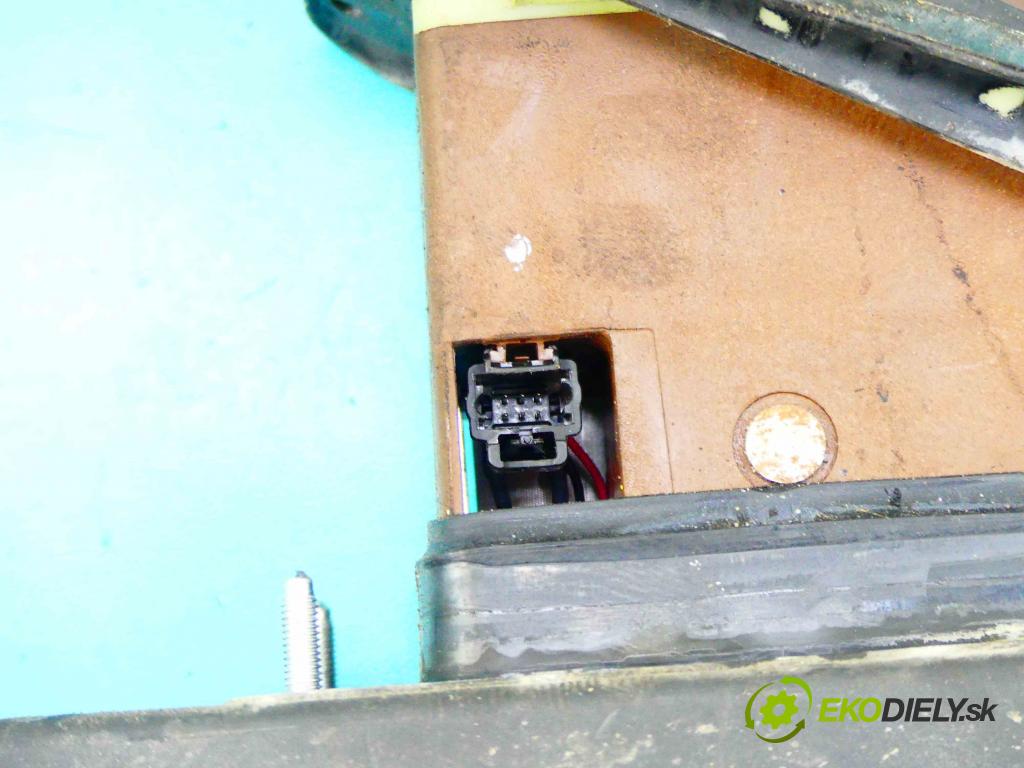 Citroen C5 II 2008-2017 2.7 hdi 204 HP automatic 150 kW 2720 cm3 5- Páka: Změny: stupeň,rýchlosť 9681617780 (Rýchlostné páky / kulisy)