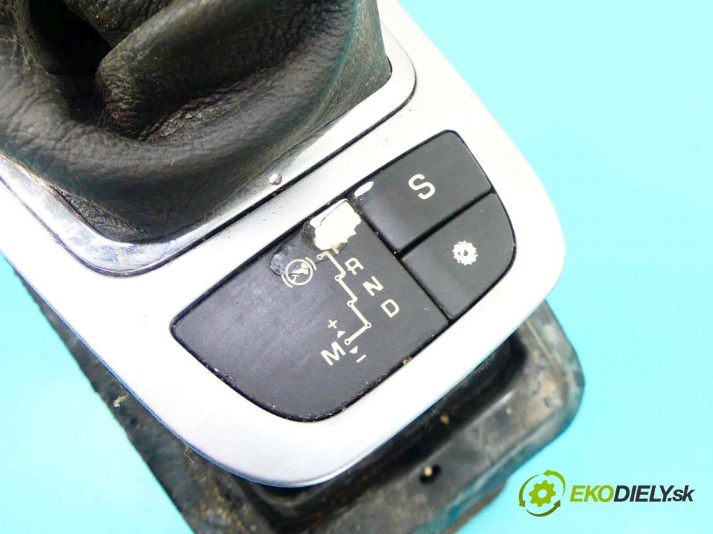 Citroen C5 II 2008-2017 2.7 hdi 204 HP automatic 150 kW 2720 cm3 5- Páka: Změny: stupeň,rýchlosť 9681617780 (Rýchlostné páky / kulisy)