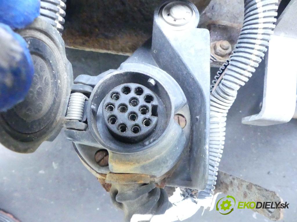 Citroen C5 II 2008-2017 2.7 hdi 204 hp automatic 150 kW 2720 cm3 5- oko tažné