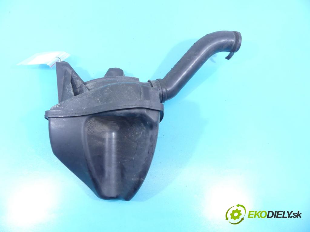 Nissan Qashqai 06-13 1.6 16v 114 HP manual 84 kW 1598 cm3 5- Trubka: 1021735S01