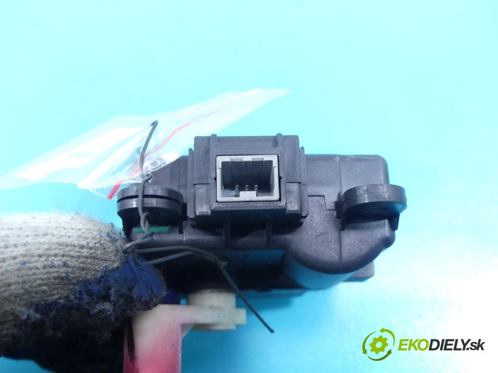 Honda Civic VIII 2006-2011 1.8 16v 140 hp manual 103 kW 1799 cm3 5- motorek topení A24850A3710001