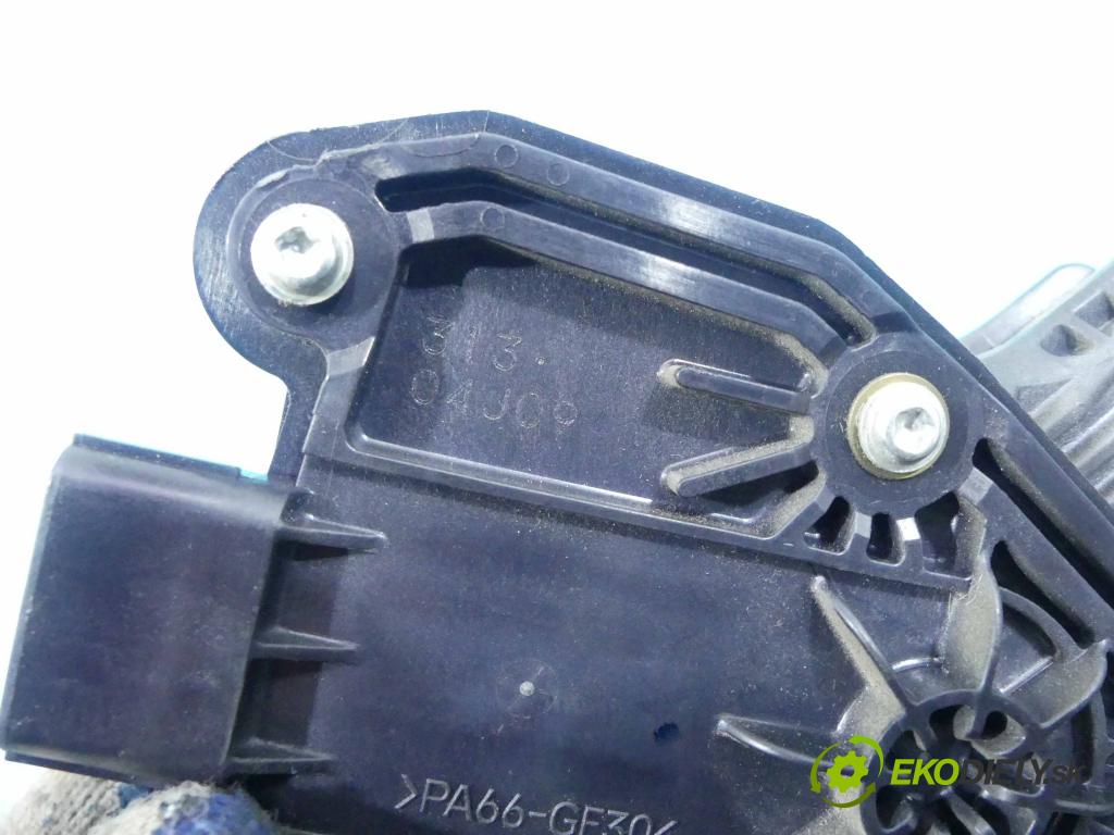 Honda Civic VIII 2006-2011 1.8 16v 140 HP manual 103 kW 1799 cm3 5- pedále JM08A (Pedále)