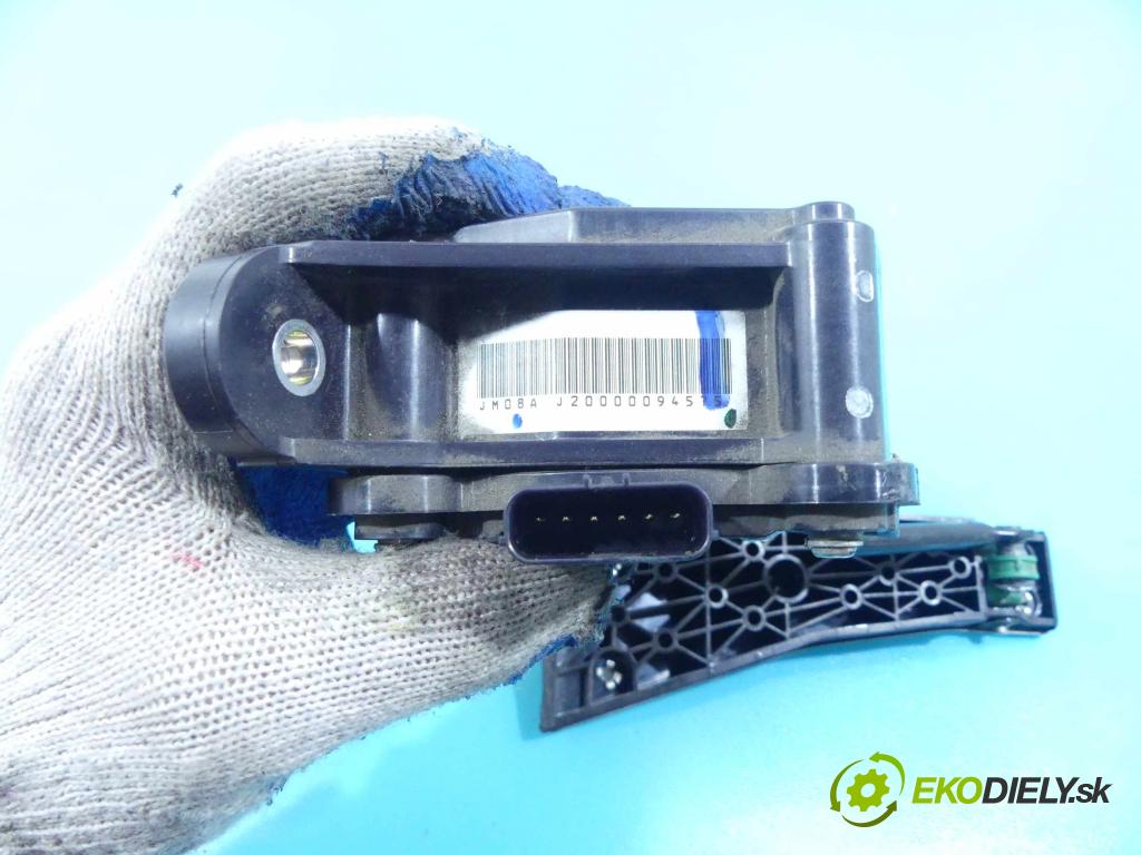 Honda Civic VIII 2006-2011 1.8 16v 140 HP manual 103 kW 1799 cm3 5- pedále JM08A (Pedále)