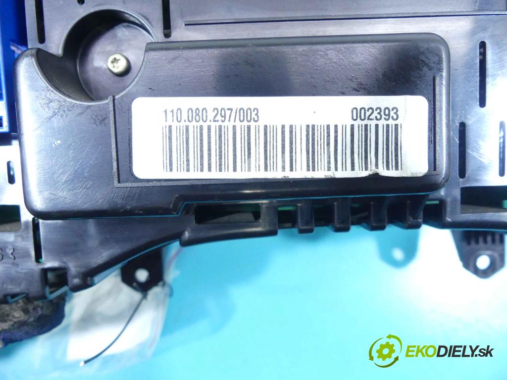 Audi A3 8P 2003-2012 1.9 tdi 105 HP manual 77 kW 1896 cm3 3- prístrojovka/ budíky 8P0920930K (Prístrojové dosky, displeje)
