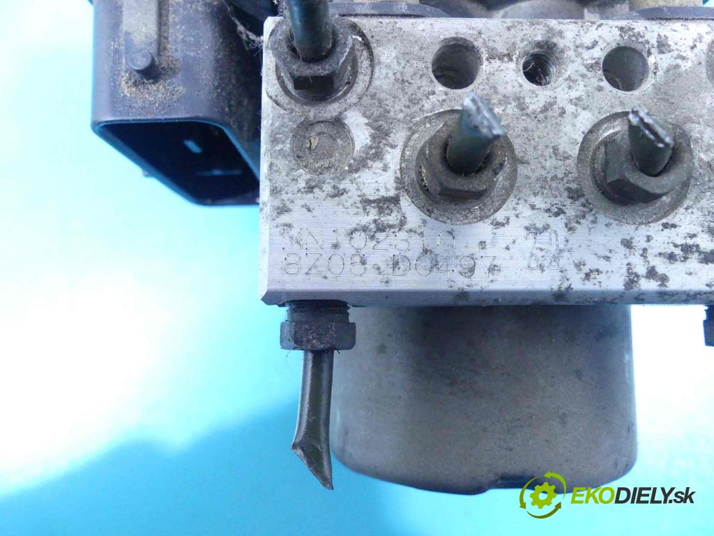 Mitsubishi Outlander I 2003-2006 2.0 16v 136 HP manual 100 kW 1997 cm3 5- čerpadlo abs MB4-2WDE-3Y27 (Pumpy ABS)