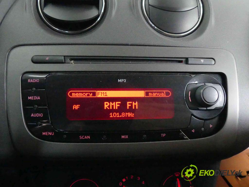 Seat Ibiza IV 6J 2008-2017 1.2 tdi 75 HP manual 55 kW 1199 cm3 5- Radio továreň: 6J1035153H