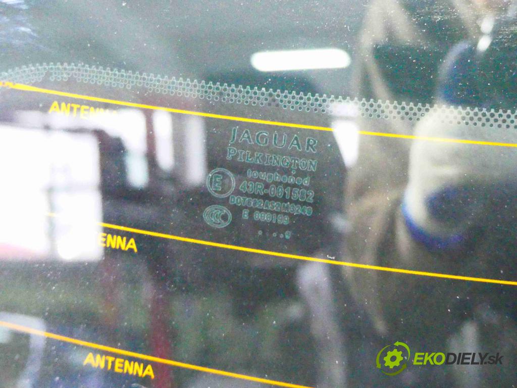 Jaguar XF 2007-2015 3.0 D V6 275 hp automatic 202 kW 2997 cm3 4- sklo zadní  (Okna zadní)