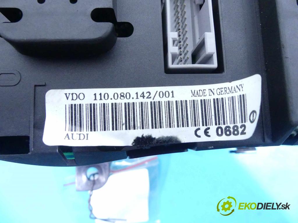 Audi A3 8L 1996-2003 1.9 tdi 131 HP manual 96 kW 1896 cm3 3- prístrojovka/ budíky 8L0920932D (Prístrojové dosky, displeje)
